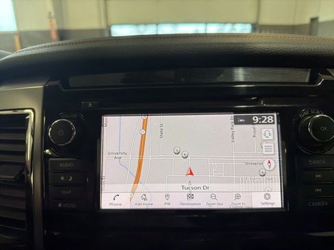 Certified 2019 Nissan Titan Platinum Reserve w/ Platinum Utility Package image 25