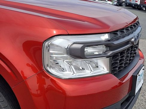 Used 2023 Ford Maverick XLT FWD image 9