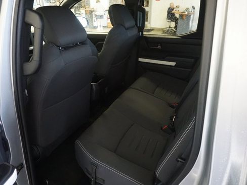 Used 2024 Toyota Tacoma TRD Off-Road image 19