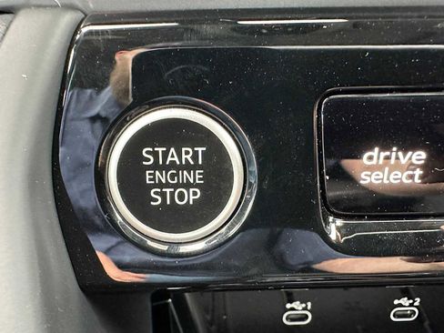 New 2025 Audi Q5 Premium image 35