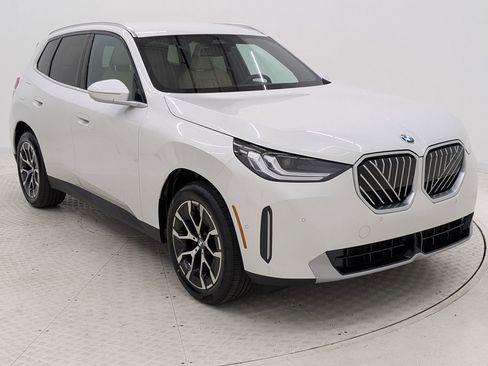 Used 2026 BMW X3 xDrive30i w/ Convenience Package AWD/4WD image 7