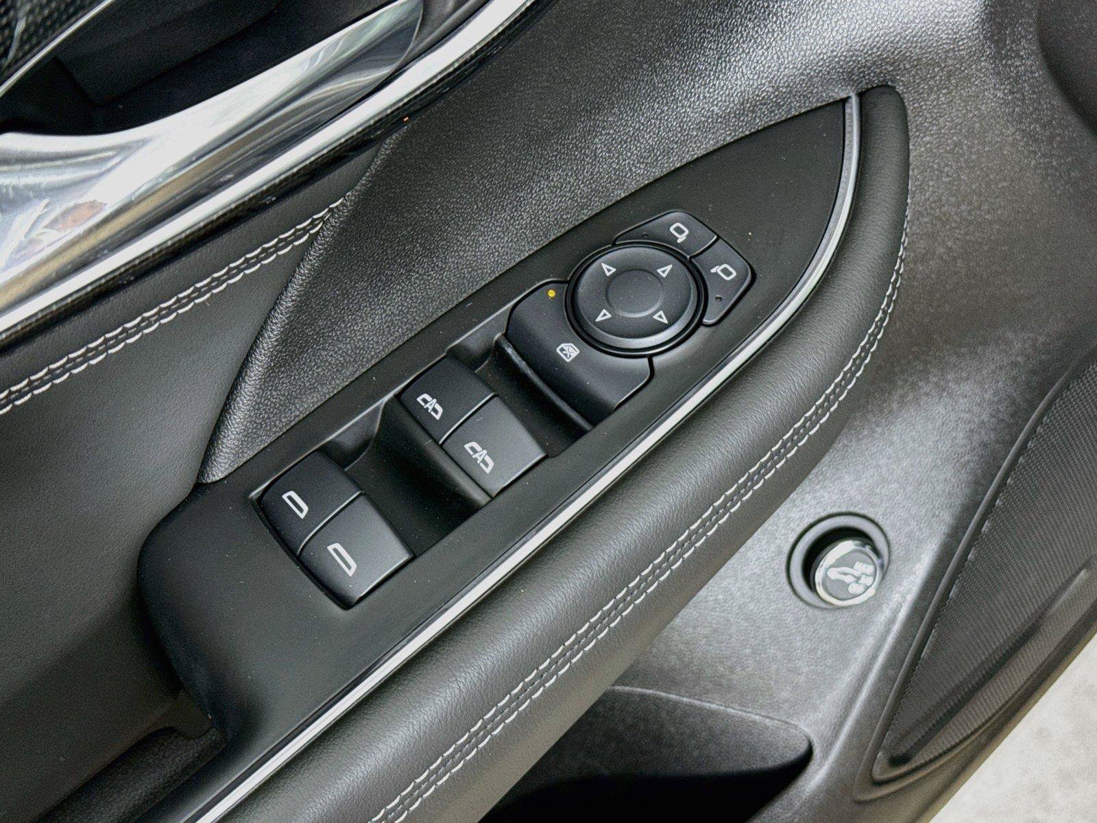 Used 2023 Buick Envision Preferred AWD/4WD image 21