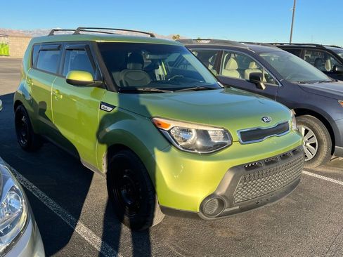 Used 2015 Kia Soul image 9