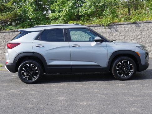 Certified 2023 Chevrolet TrailBlazer LT FWD image 8