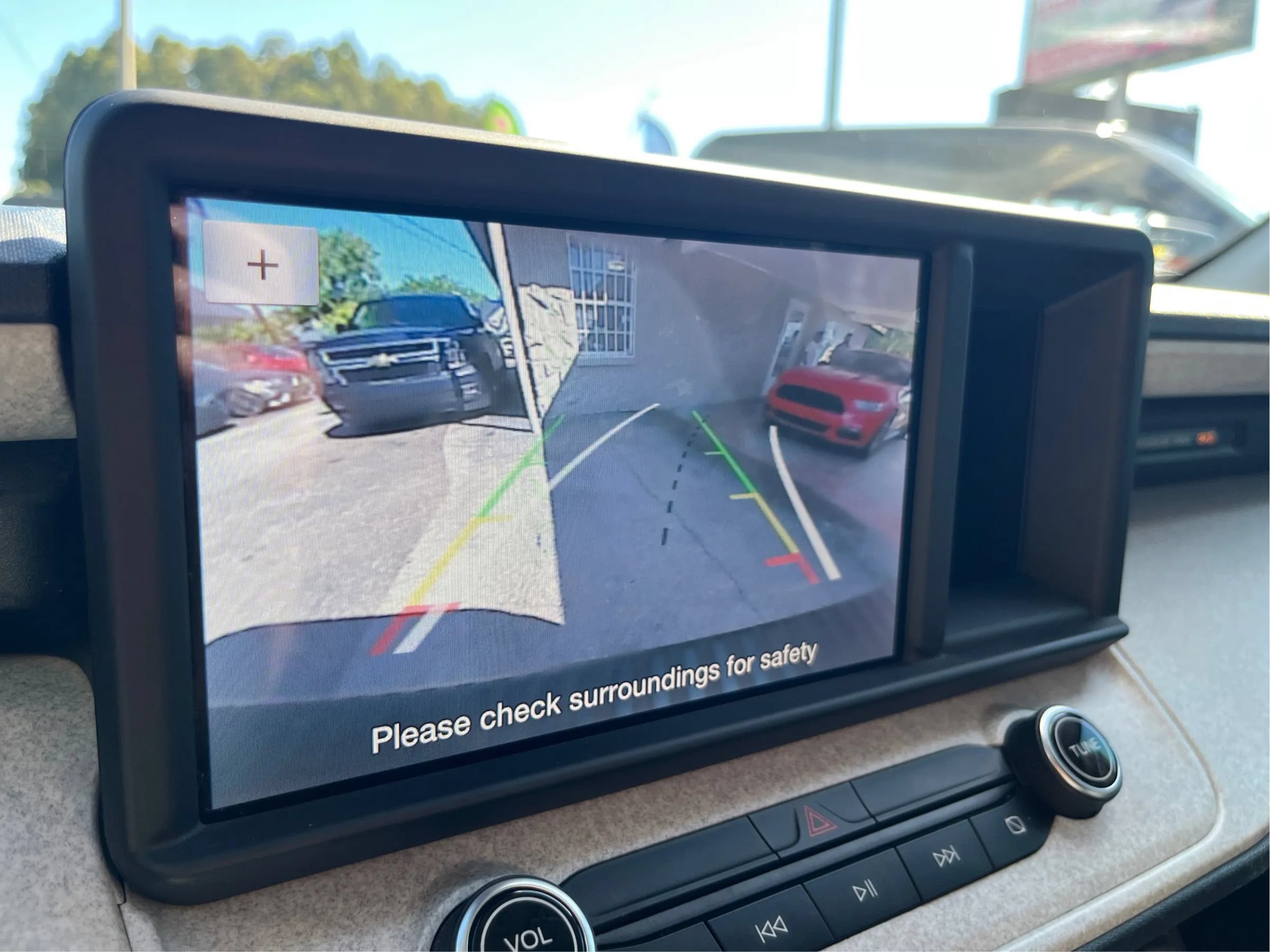 Used 2022 Ford Maverick XLT FWD image 29