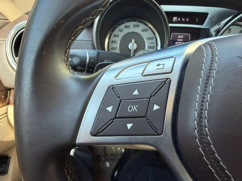 Used 2015 Mercedes-Benz SL 550 2dr Roadster SL 550 image 35