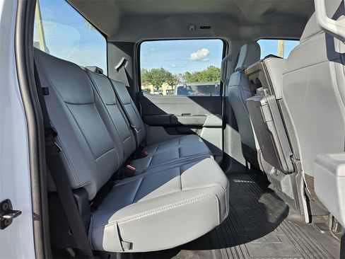Used 2024 Ford F350 XL image 27