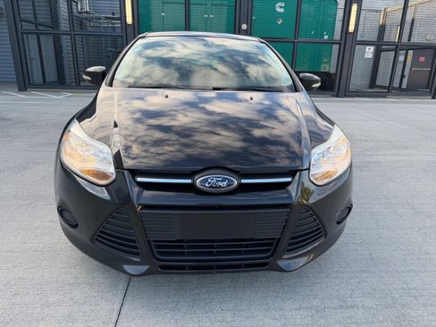 Used 2013 Ford Focus SE FWD image 16