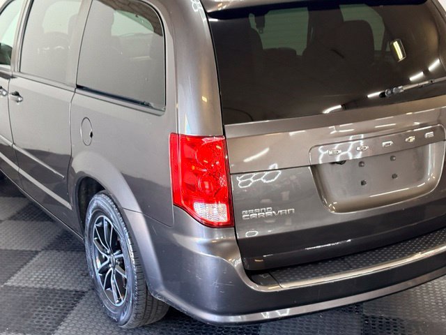 Used 2017 Dodge Grand Caravan GT FWD image 8