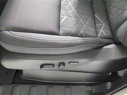 New 2026 Nissan Frontier SV w/ All-Weather Content Package image 15