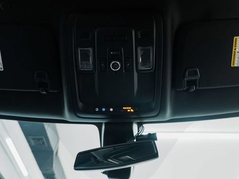 Used 2022 GMC Yukon XL Denali AWD/4WD image 41