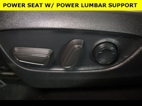 Used 2021 Toyota RAV4 XLE image 6