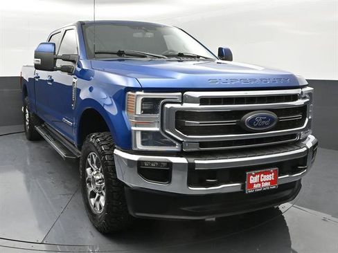 Used 2022 Ford F250 Lariat w/ Lariat Ultimate Package AWD/4WD image 3