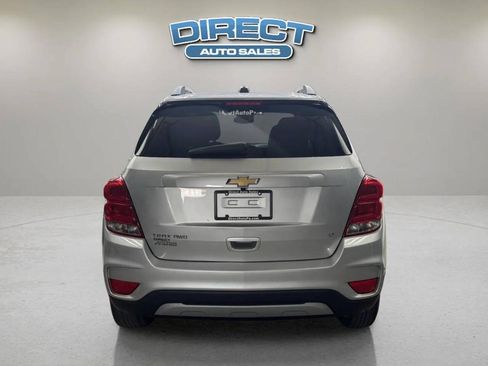Used 2019 Chevrolet Trax LT w/ LT Convenience Package AWD/4WD image 6