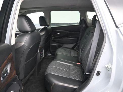 Certified 2024 Nissan Murano Platinum w/ Cargo Package image 13