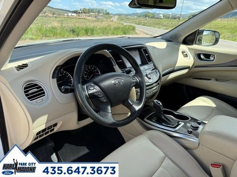 Used 2019 INFINITI QX60 Luxe w/ Essential Package FWD image 15