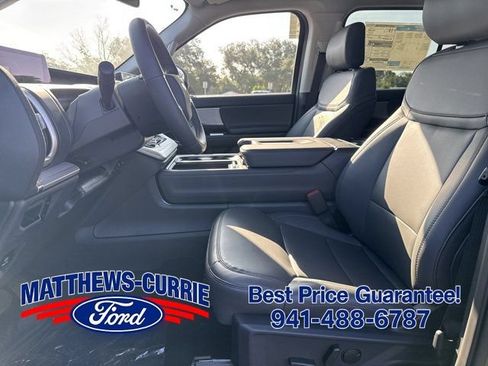 New 2026 Ford Expedition Active RWD image 9