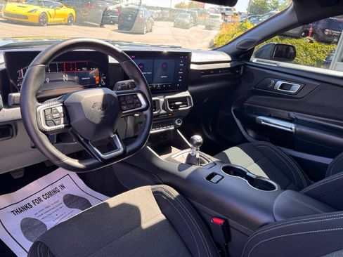 Used 2024 Ford Mustang GT RWD image 21