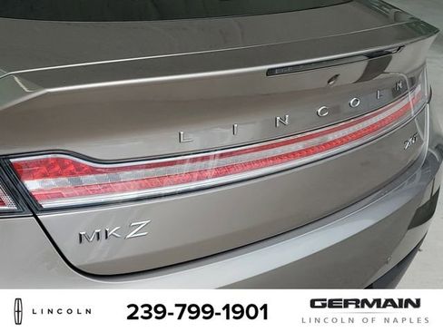 Used 2020 Lincoln MKZ Reserve image 16