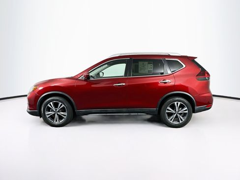 Used 2019 Nissan Rogue SV w/ Premium Package FWD image 4