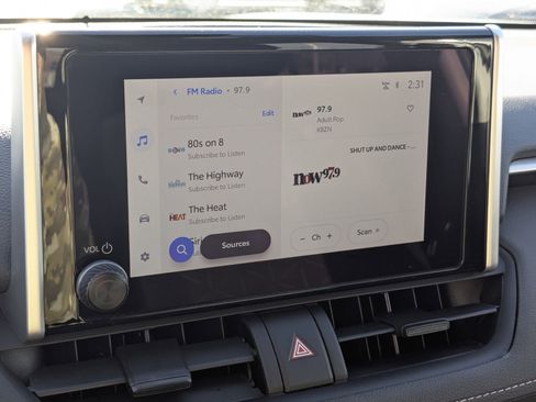 Used 2024 Toyota RAV4 XLE image 22