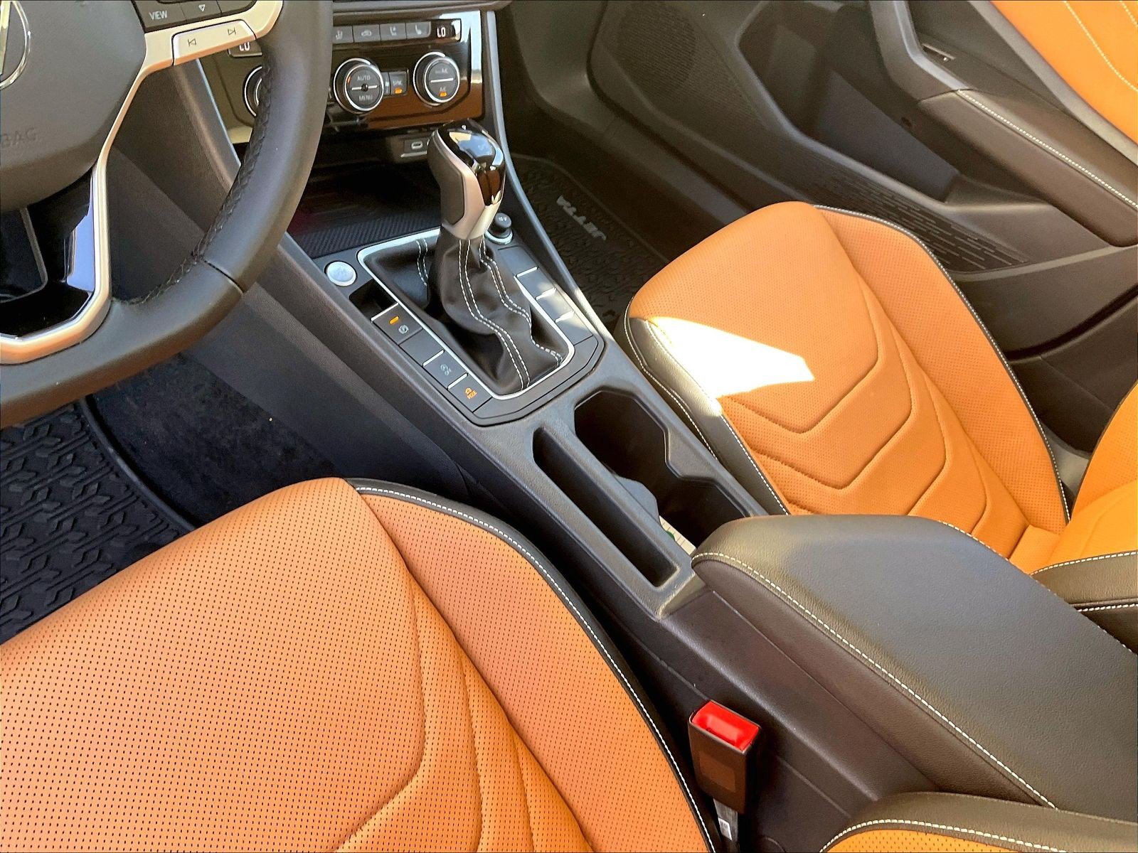 Certified 2023 Volkswagen Jetta SEL FWD image 17