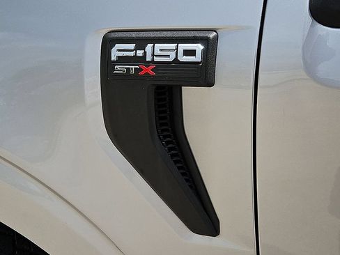 Used 2022 Ford F150 XL w/ STX Appearance Package AWD/4WD image 14