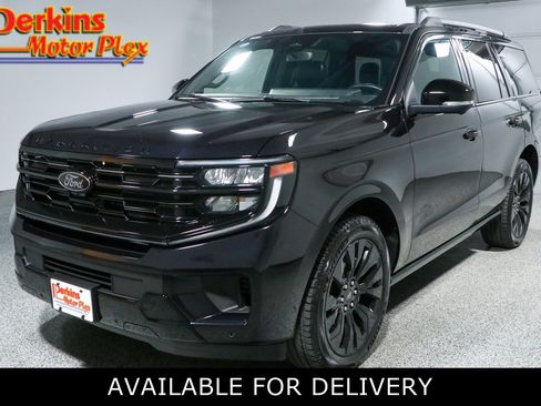 Used 2025 Ford Expedition Platinum w/ Stealth Appearance Package AWD/4WD image 1