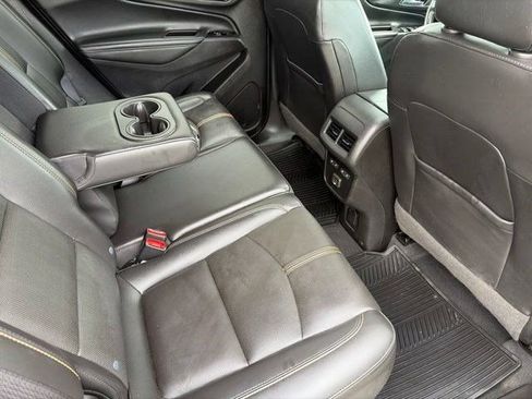 Used 2022 Chevrolet Equinox Premier AWD/4WD image 37