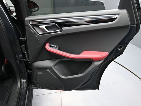 New 2026 Porsche Macan S AWD/4WD image 26