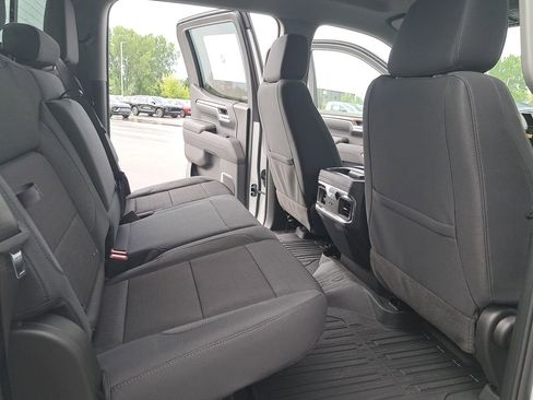 New 2026 GMC Sierra 1500 Elevation image 11