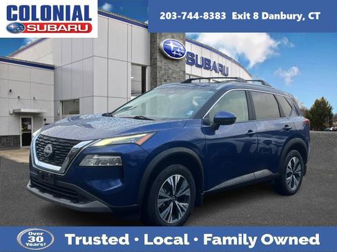 Used 2023 Nissan Rogue SV w/ SV Premium Package image 1