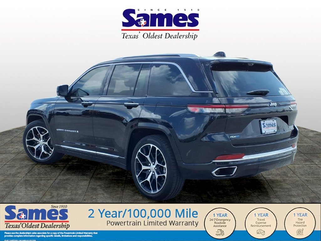 Used 2023 Jeep Grand Cherokee Summit AWD/4WD image 6