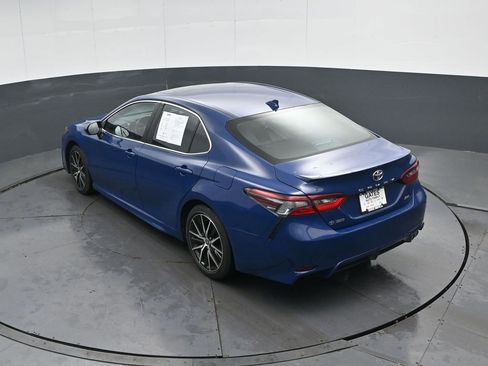 Used 2023 Toyota Camry SE w/ Cold Weather Package image 47