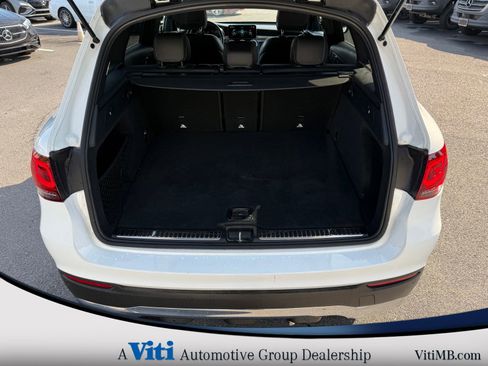 Used 2022 Mercedes-Benz GLC 300 4MATIC image 23