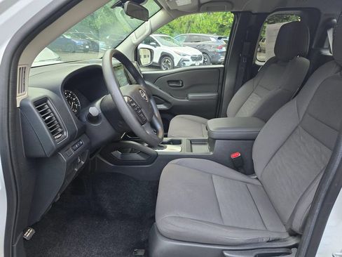 Used 2024 Nissan Frontier S w/ S Utility Package RWD image 9