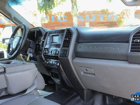 Used 2017 Ford F450 XL w/ Power Equipment Group RWD image 29