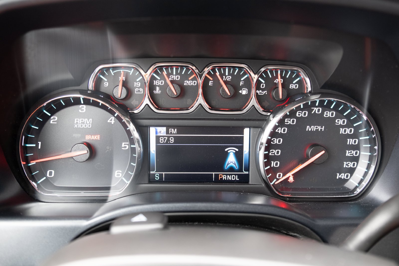Used 2018 Chevrolet Silverado 1500 LT w/ All Star Edition AWD/4WD image 5