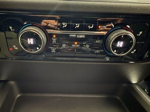 New 2026 Chevrolet Silverado 2500 LT image 35