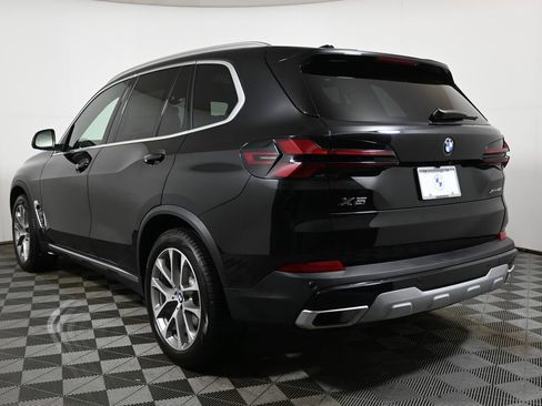 New 2026 BMW X5 xDrive40i w/ Premium Package image 5