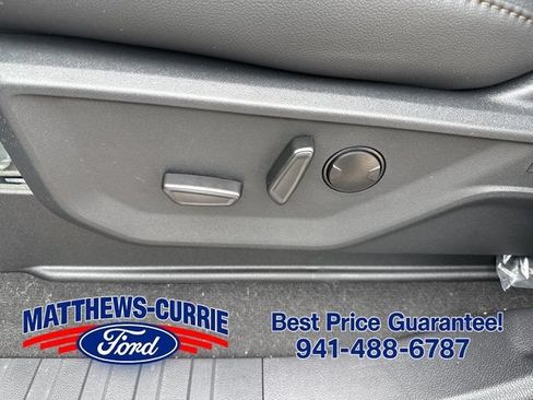 New 2026 Ford F250 Lariat w/ Chrome Package AWD/4WD image 11