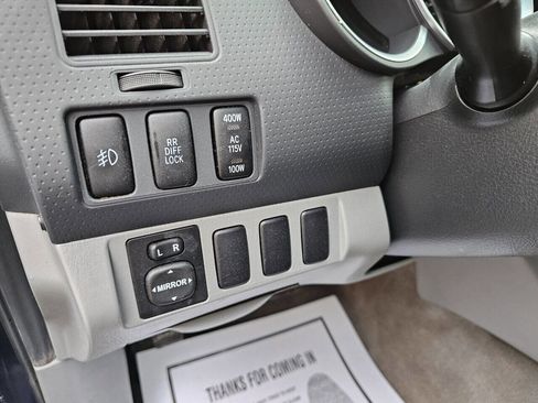 Used 2007 Toyota Tacoma PreRunner image 20