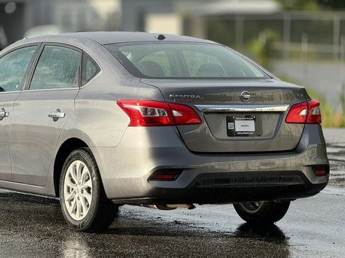 Used 2018 Nissan Sentra SV FWD image 16