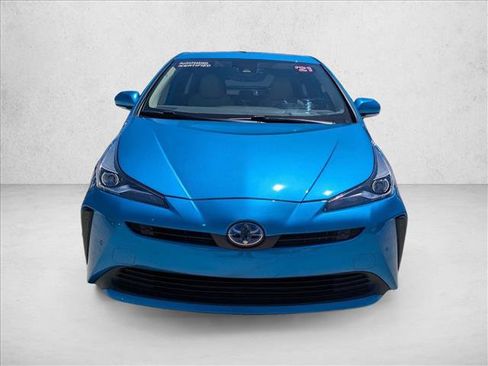 Certified 2021 Toyota Prius Limited w/ Premium Convenience Package FWD image 2