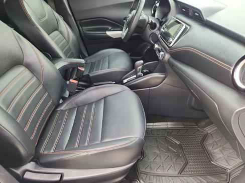 Used 2020 Nissan Kicks SR w/ SR Premium Package FWD image 25