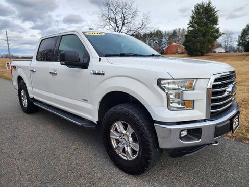 Used 2016 Ford F150 XLT w/ Equipment Group 302A Luxury image 4