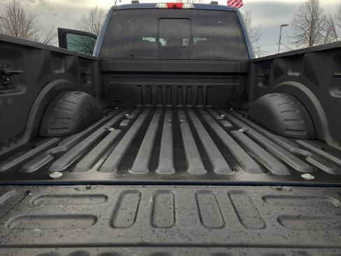 Used 2020 Ford F250 Platinum w/ FX4 Off-Road Package image 27