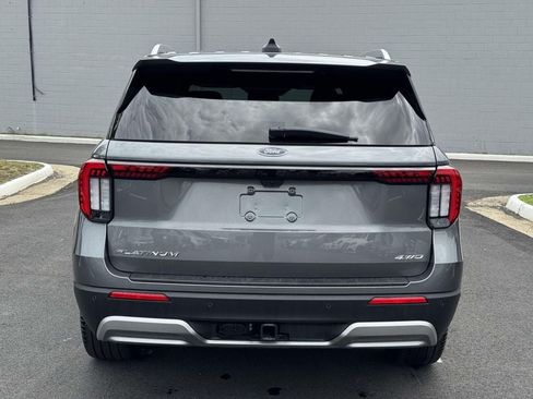Used 2026 Ford Explorer Platinum w/ LUX Leather Package AWD/4WD image 23
