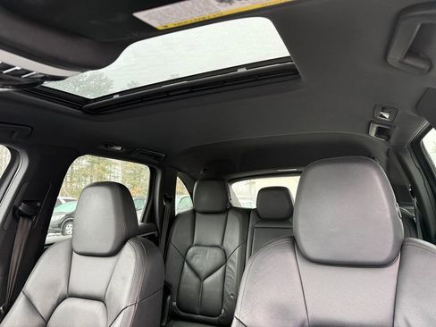 Used 2012 Porsche Cayenne image 23