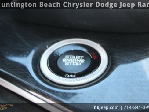 Used 2023 Jeep Grand Cherokee Trailhawk image 25
